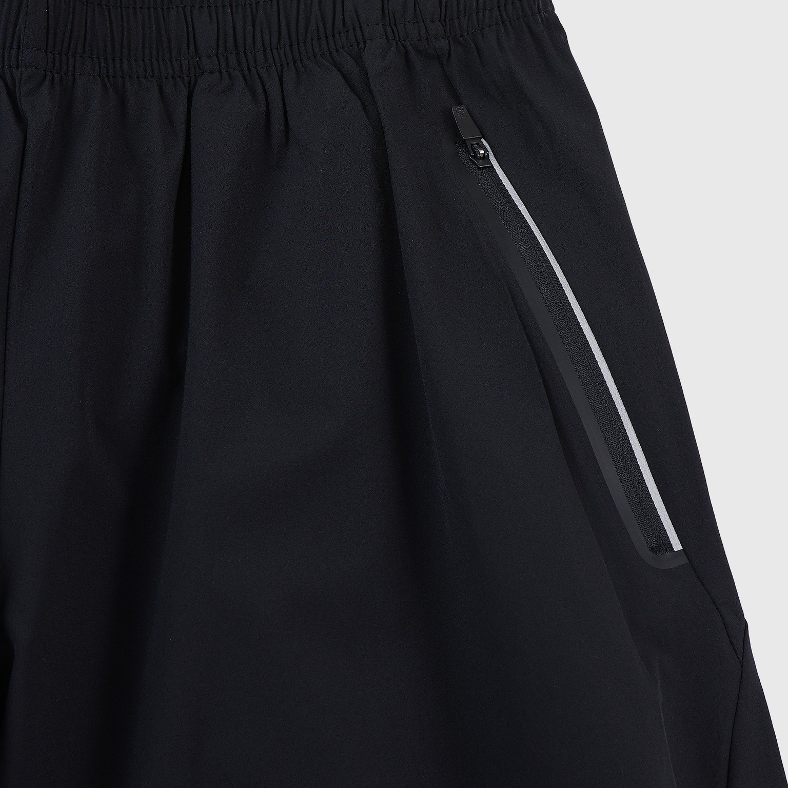 Woven Shorts 4