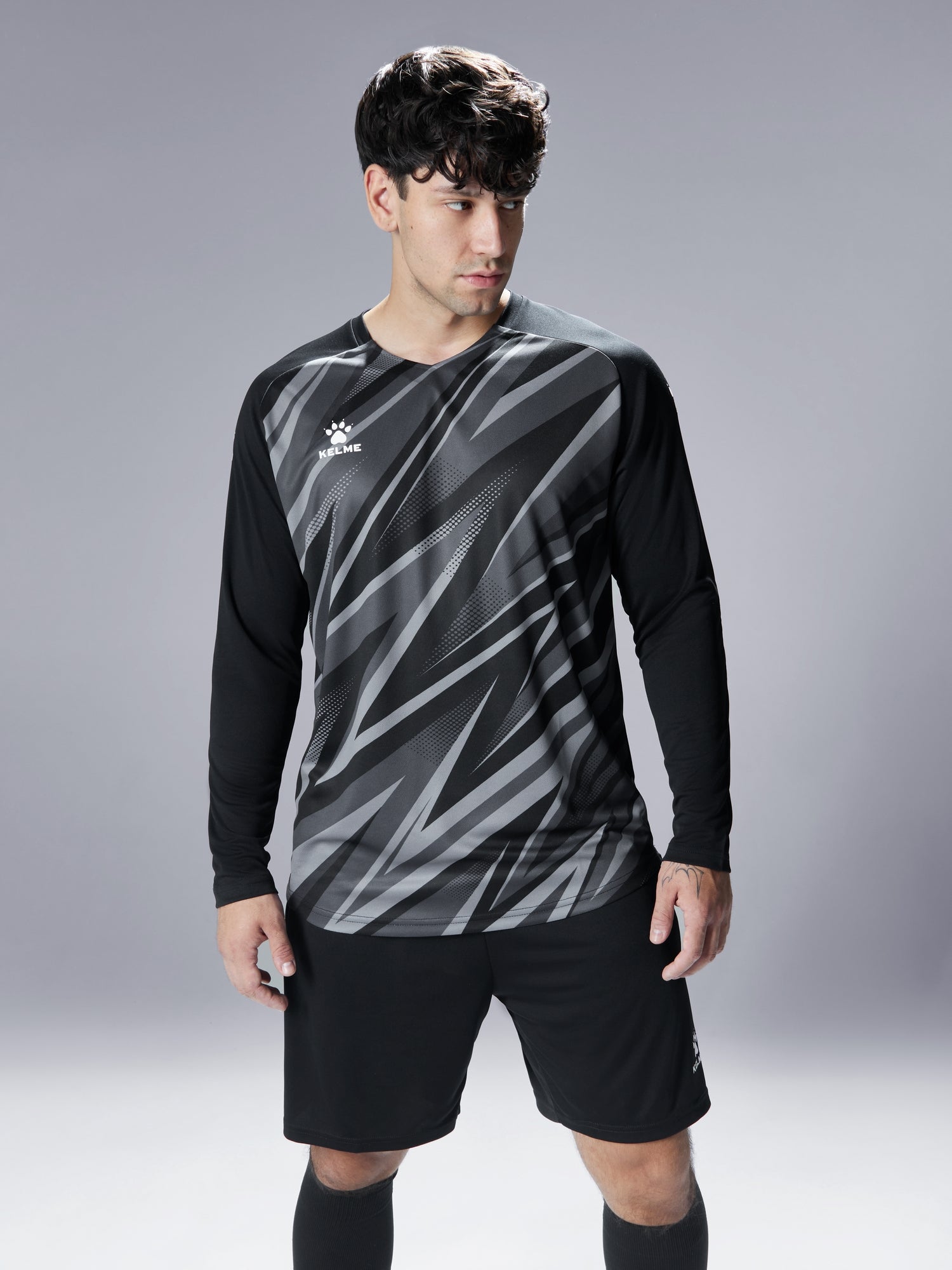 KELME Long Sleeve Goalkeeper Suit 