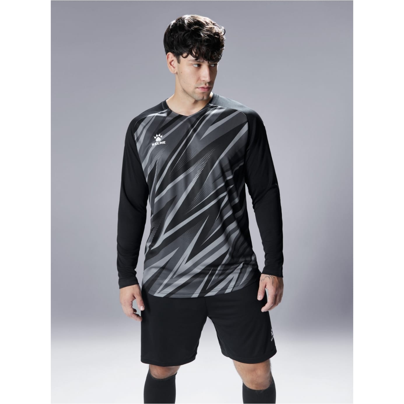 KELME Long Sleeve Goalkeeper Suit 
